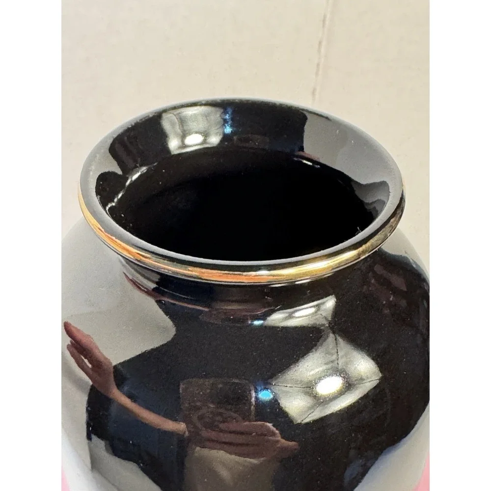 VTG Japanese  Vase Iris and Kingfisher Motif.  Black‎ Enamel Fast Shipping